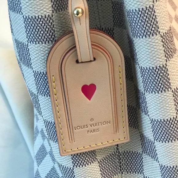 Louis Vuitton Graceful MM - Picture 7 of 7